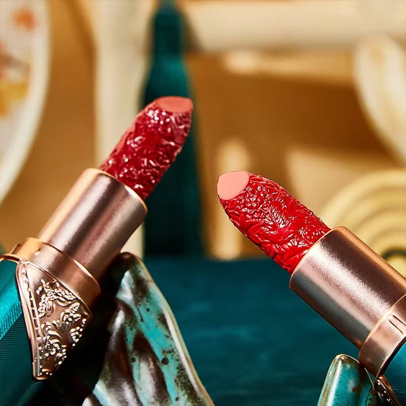 Retro Engraved Lipstick Chinese Red Engraved Velvet Mist Sense Moist Waterproof Non-Stick Cup Not Easy to Fade Lipstick Cosmetic